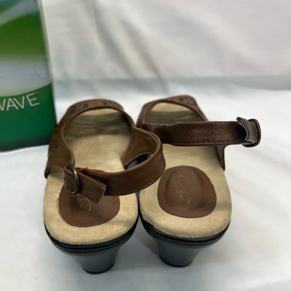 Easy Street Slingback Sandals Die Cut Leather Uppers 9 Kaley Tan‎ Brown New